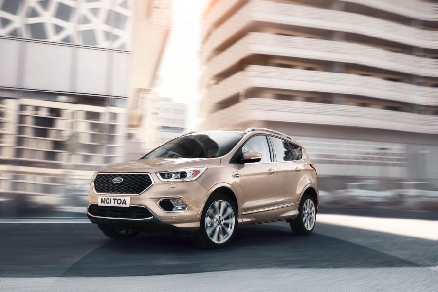  Ford Vignale Kuga 2016 года  (фото 4 из 38)